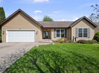 318 Sycamore St, Wilton, IA 52778