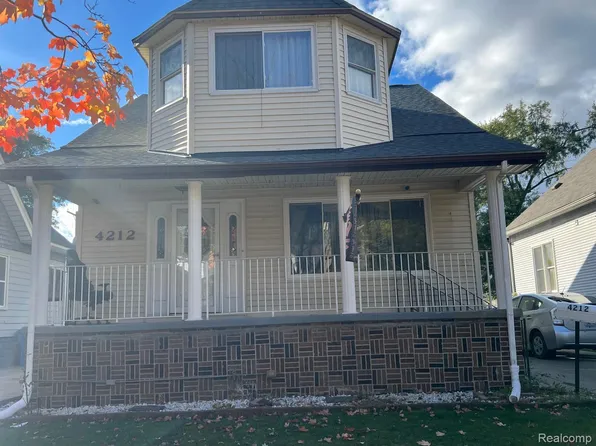 4212 Huron St, Dearborn Heights, MI 48125