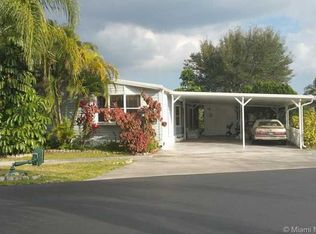 6626 NW 37th Ave, Coconut Creek, FL 33073