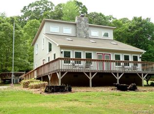 1765 Sherwood Ct, Sherrills Ford, NC 28673