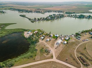 93 Brush Ln, Mercer, ND 58559