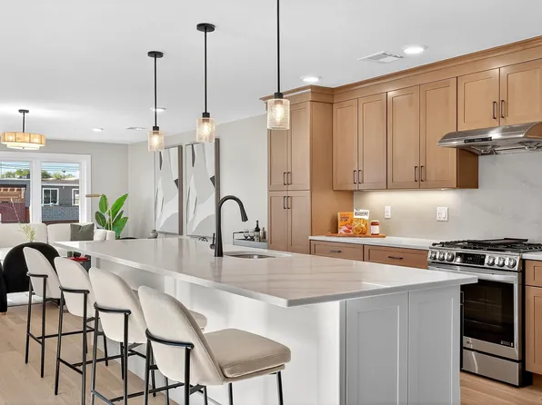 29 West 9th Street image 4 of 49