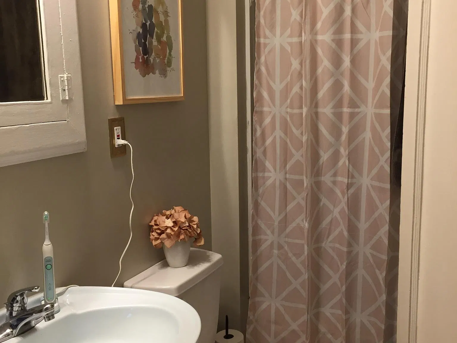 2 bed, 1140 sqft, $2,000 — Photo 2