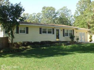 22577 Joan Dr, California, MD 20619