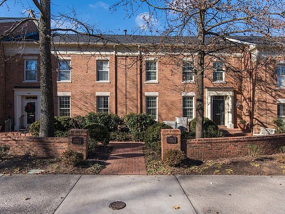 2nd image of 163 Kentucky Ave