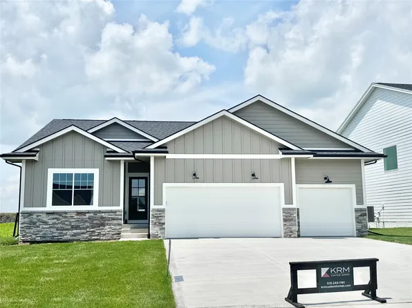 4640 179th St, Urbandale, IA 50323