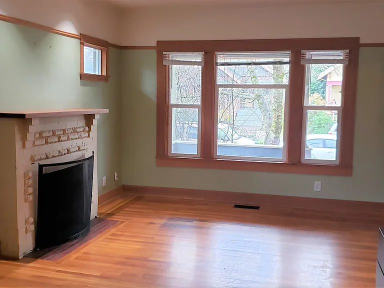 4832 SE Harrison St — Photo 6