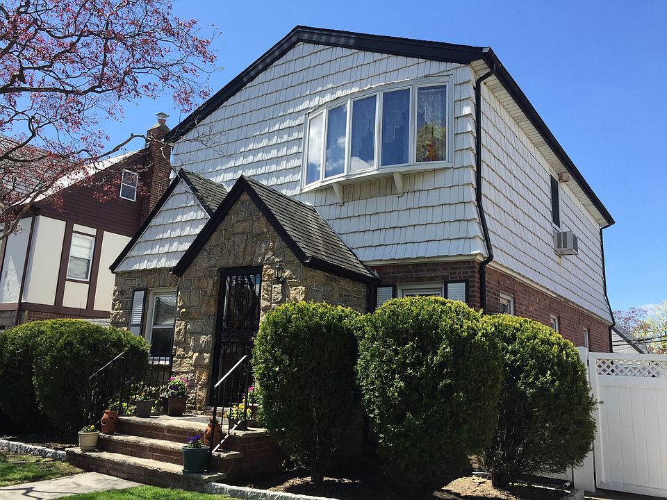 1st image of 4826 212th St