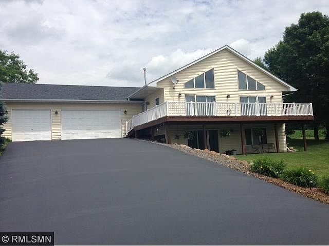 1st image of 24365 E Cedar Lake Dr