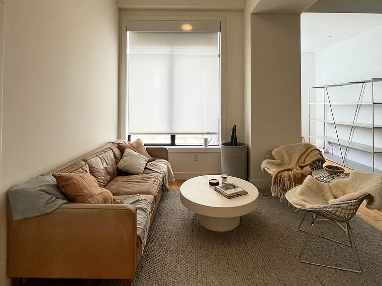 1755 Broadway #33 — Photo 2