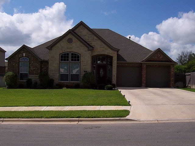 1st image of 29 Oak Bnd