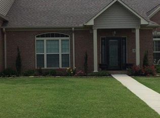 128 Victoria Cir SE, Decatur, AL 35603