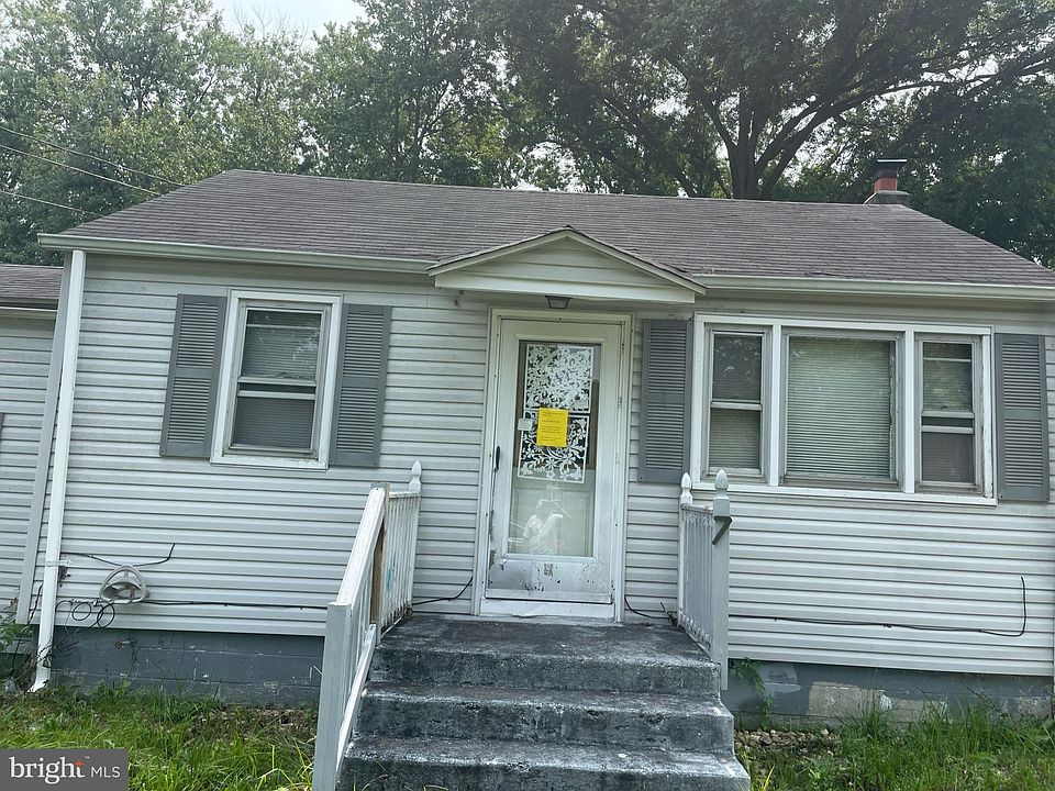 1st image of 7 Linwood Ave
