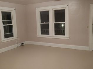 140 Washington St APT 2, Norwich, CT 06360