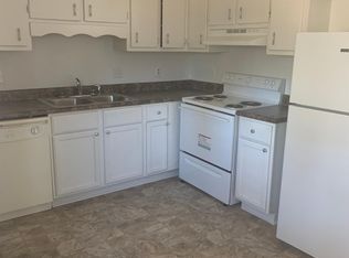 105 Kilarny Rd, Wilmington, NC 28409