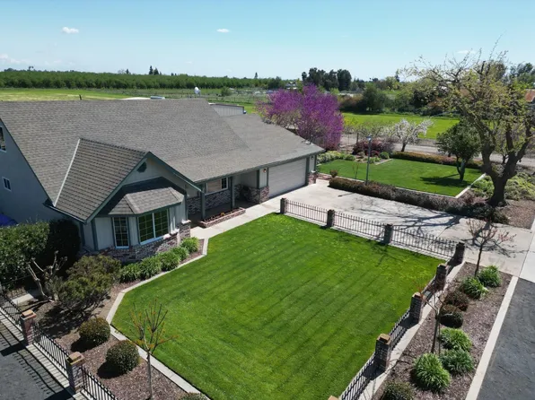 16166 S Lawrence Rd, Escalon, CA 95320