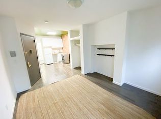 318 E 104th St #1L, New York, NY 10029