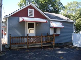 26310 W Central Rd, Ingleside, IL 60041