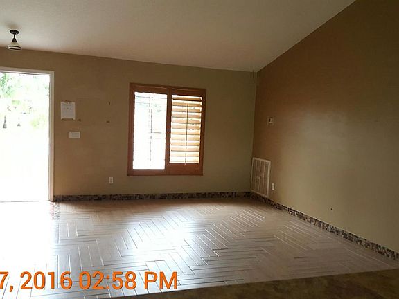 Home For Sale In PORT ST LUCIE SECTION 46 1ST REPLAT