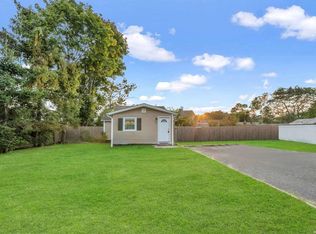 68 Ronkonkoma Blvd, Centereach, NY 11720