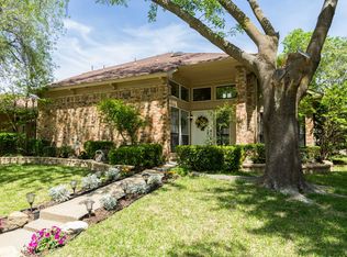 427 Wellington Dr, Mesquite, TX 75149