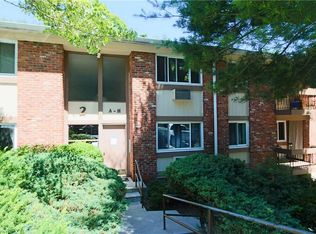 2 Woods End Cir UNIT D, Peekskill, NY 10566