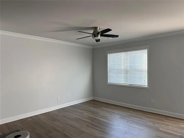 4654 Cypress Landing Way — Photo 9