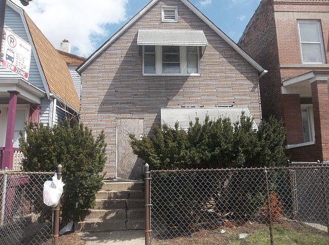 1st image of 7011 S Damen Ave