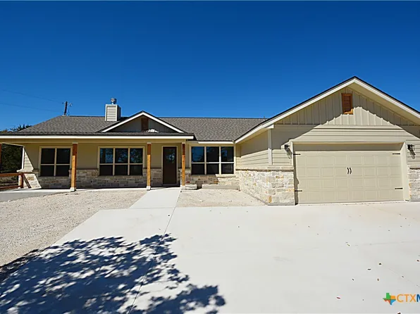 1598 Desiree St, Canyon Lake, TX 78133
