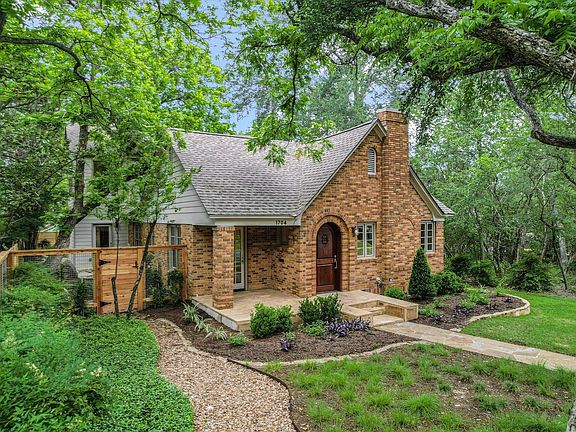 2nd image of 1704 Travis Heights Blvd