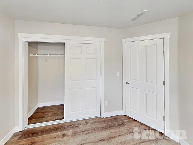 7615 NE 60th Way — Photo 11