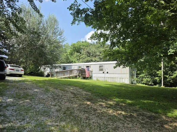 2131 Thurman Rd, Murray, KY 42071