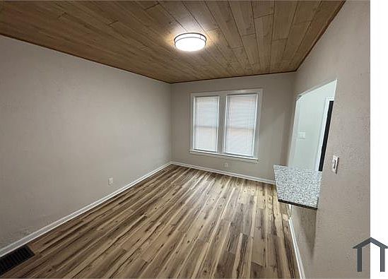 3rd image of 134 Pensdale St