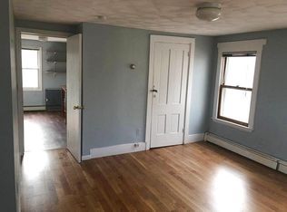 222 River St #2R, Cambridge, MA 02139