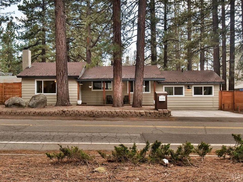2nd image of 1276 Herbert Ave