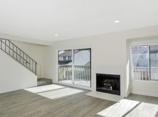 8091 Caminito Mallorca, La Jolla, CA 92037