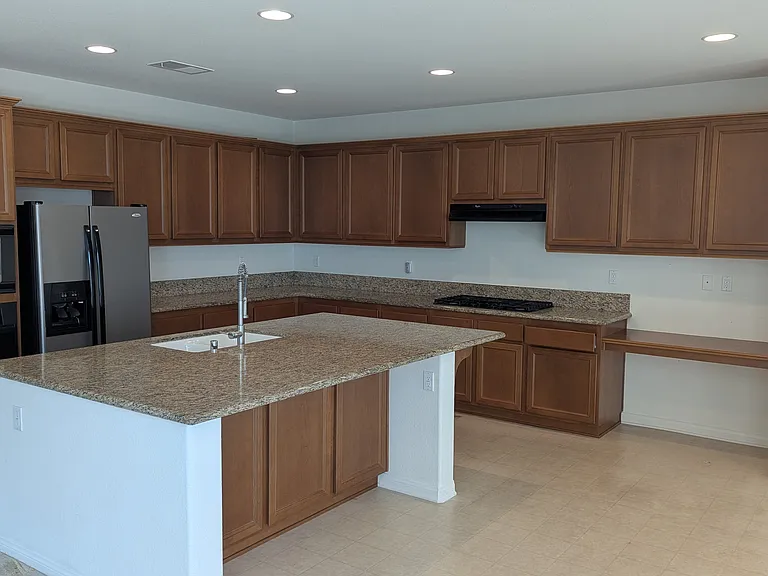 23951 Doheny Cir — Photo 8