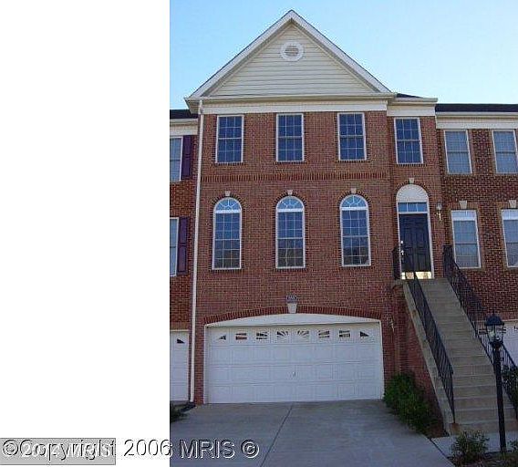 1st image of 22579 Welborne Manor Sq