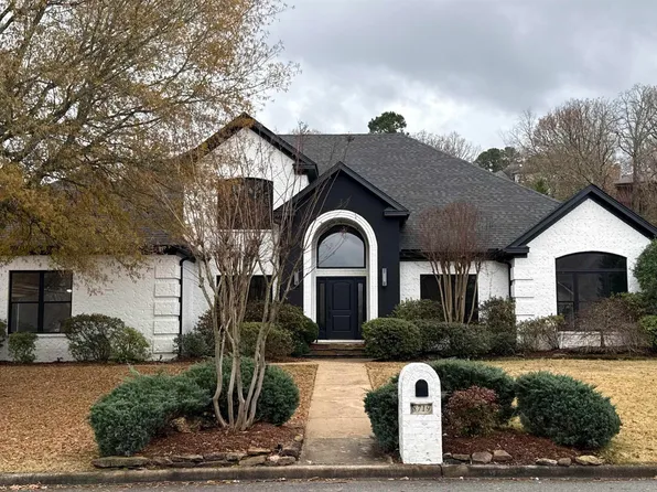 8719 Ranch Blvd, Little Rock, AR 72223