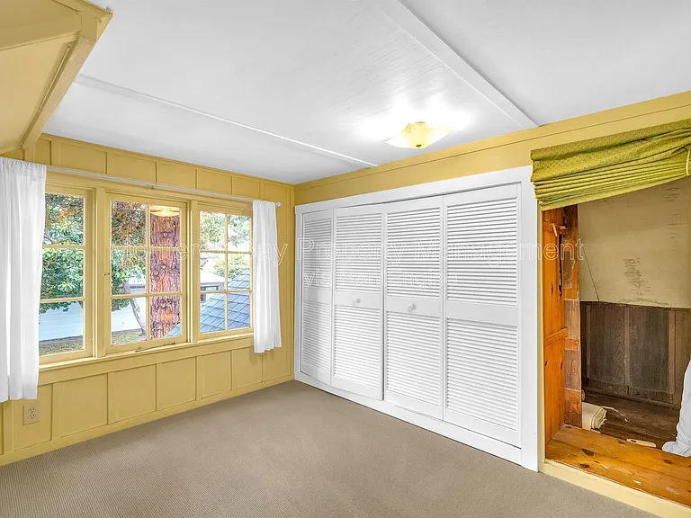 862 Short St — Photo 29