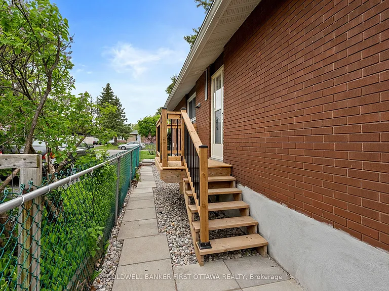 26 Spring Garden Ave — Photo 35