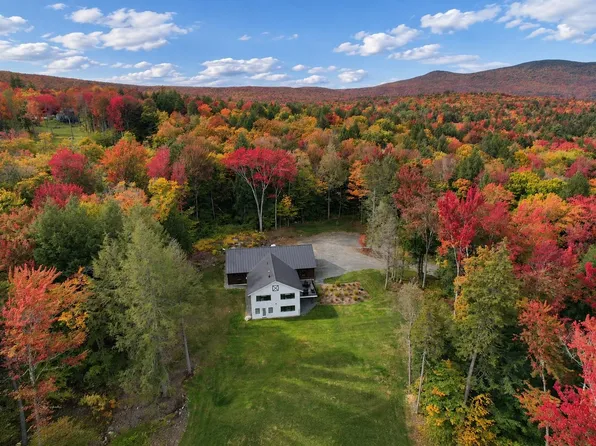 92 Oakmont Lane, Stratton, VT 05360