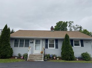 372 Broad St, Eatontown, NJ 07724