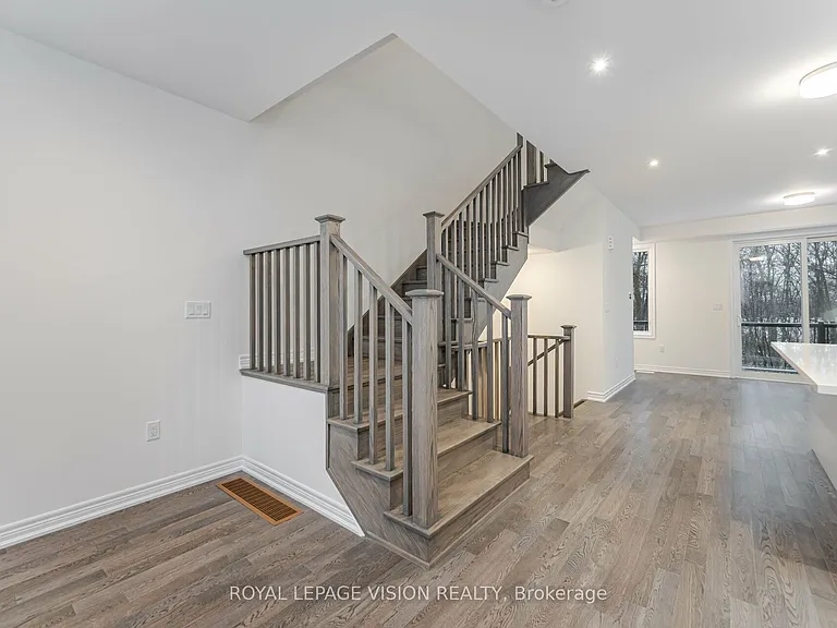 60 Folcroft St — Photo 16