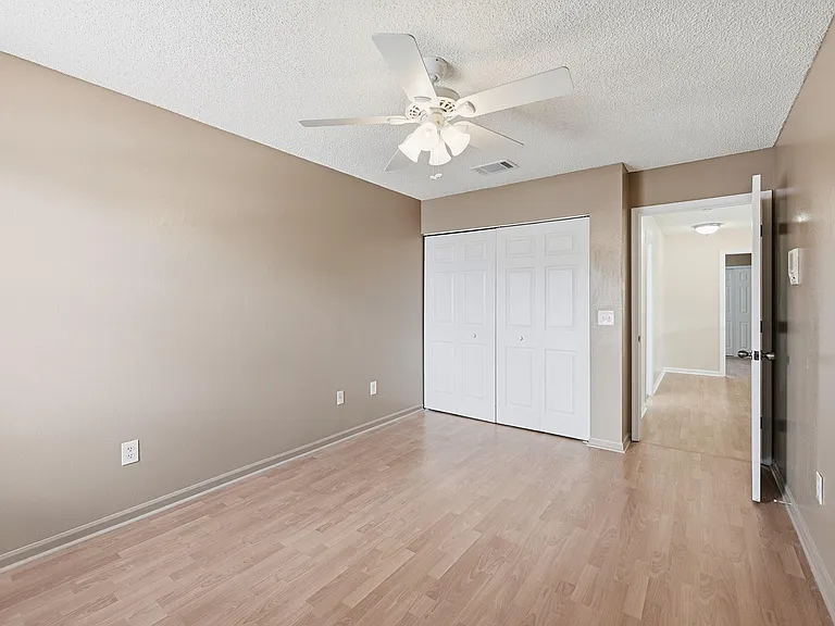18474 Old Princeton Ln — Photo 33