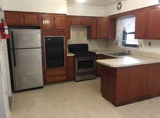 2708 Gunther Ave, Bronx, NY 10469