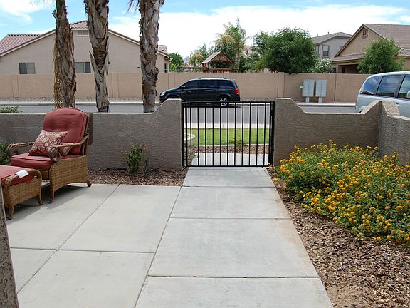 3rd image of 6688 S Bell Pl
