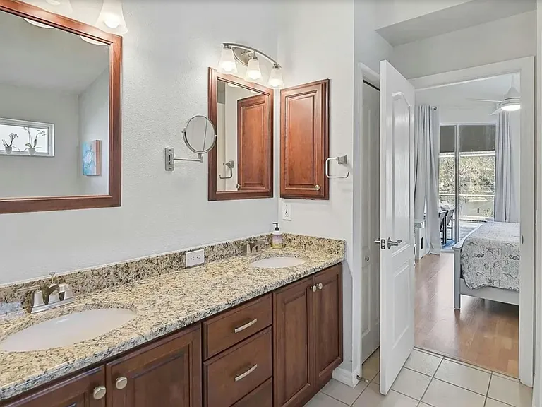 4969 Creekside Trl — Photo 11