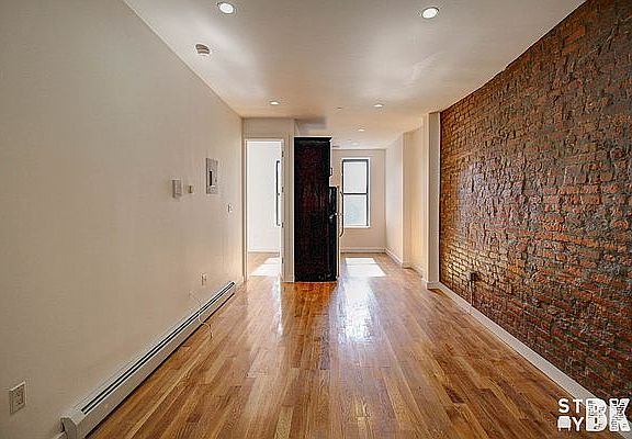 4th image of 515 Monroe St #3