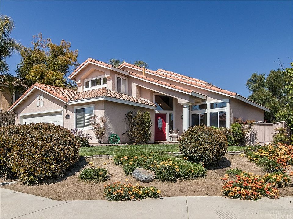 1st image of 23962 Cadenza Dr